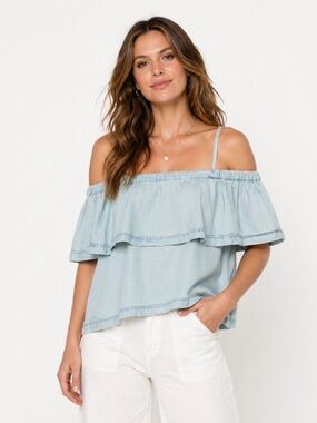 Free People blue chambray off shoulder top/blouse. Never worn, women’s size L.